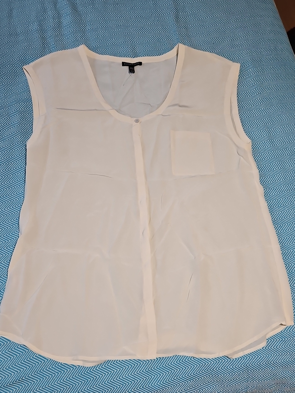 Eileen Fisher Cream Sleeveless Button-Front Blouse, Size M